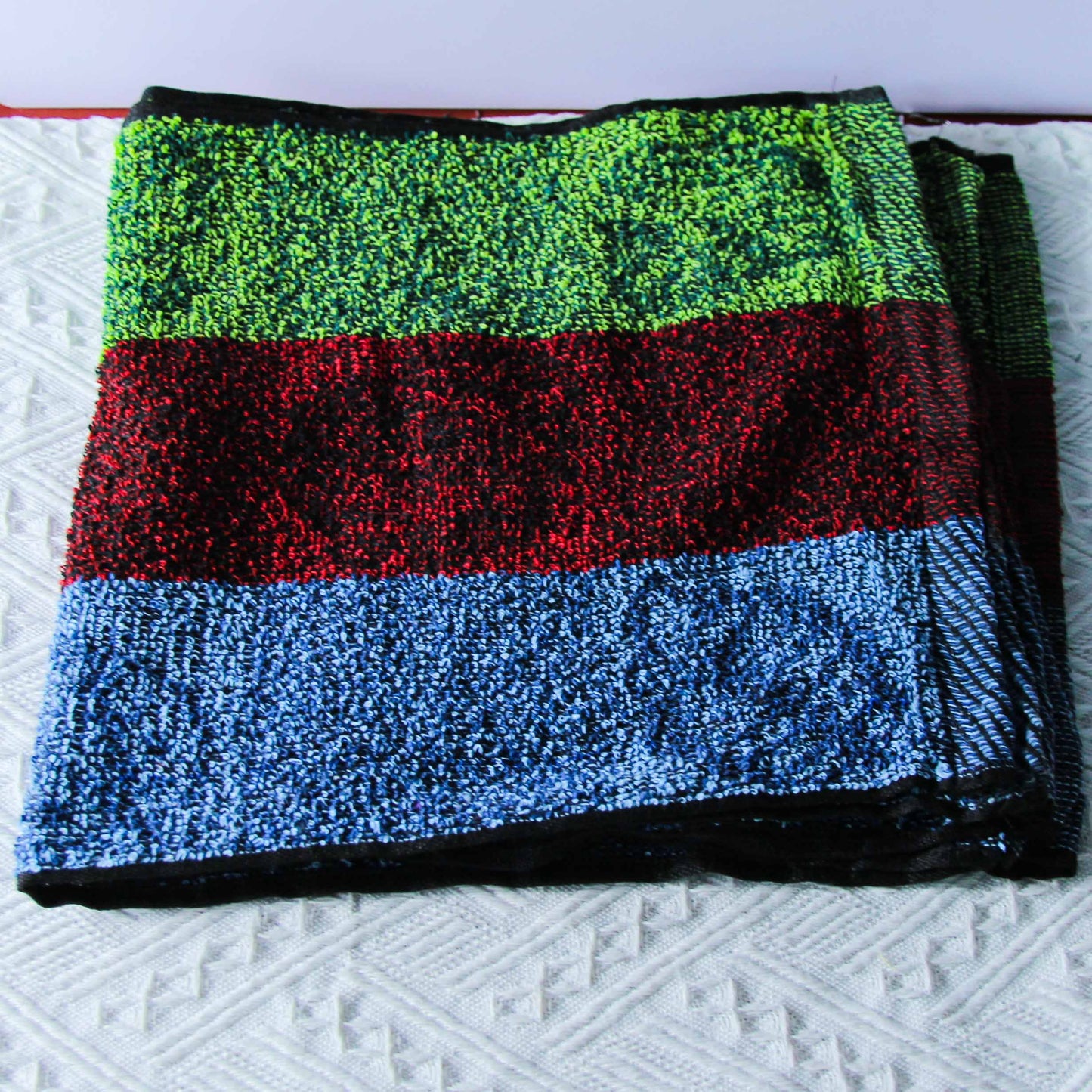 Dark large towel M.25