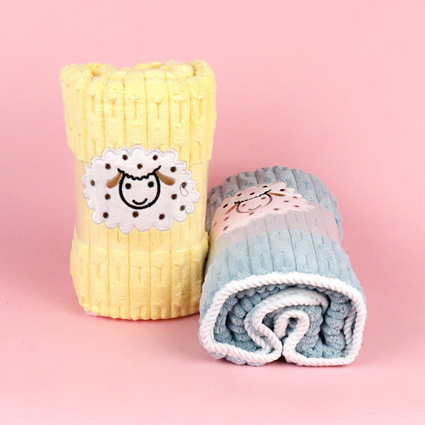 M.25 JPDBModel 6163 Lamb-Shaped Coral Fleece Bath Towel (70cm×140cm)
