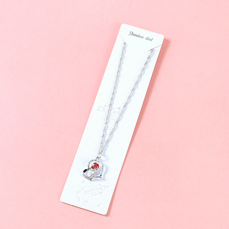 Collar con pavé de diamantes ahuecados en forma de corazón y flor M.43