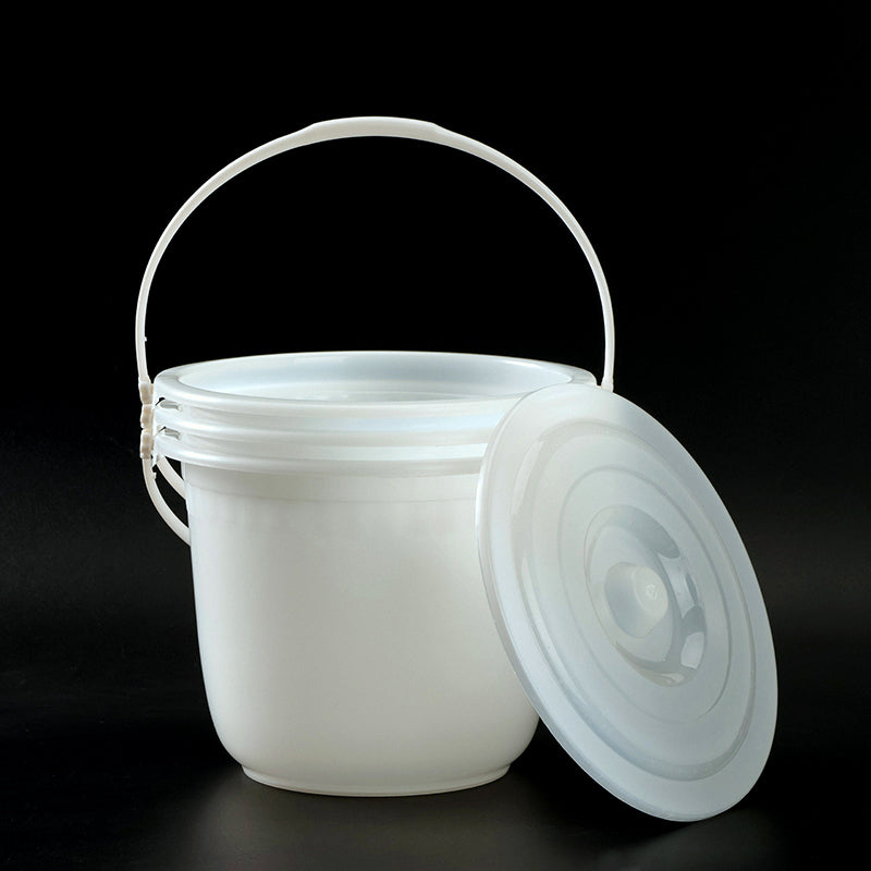 8-44 small bucket with lid M.19