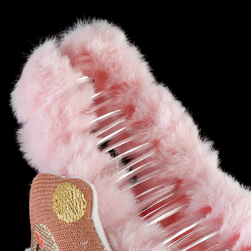 M42 4.33 Inch Large Hair Claw with Plush Cute Rabbit Design