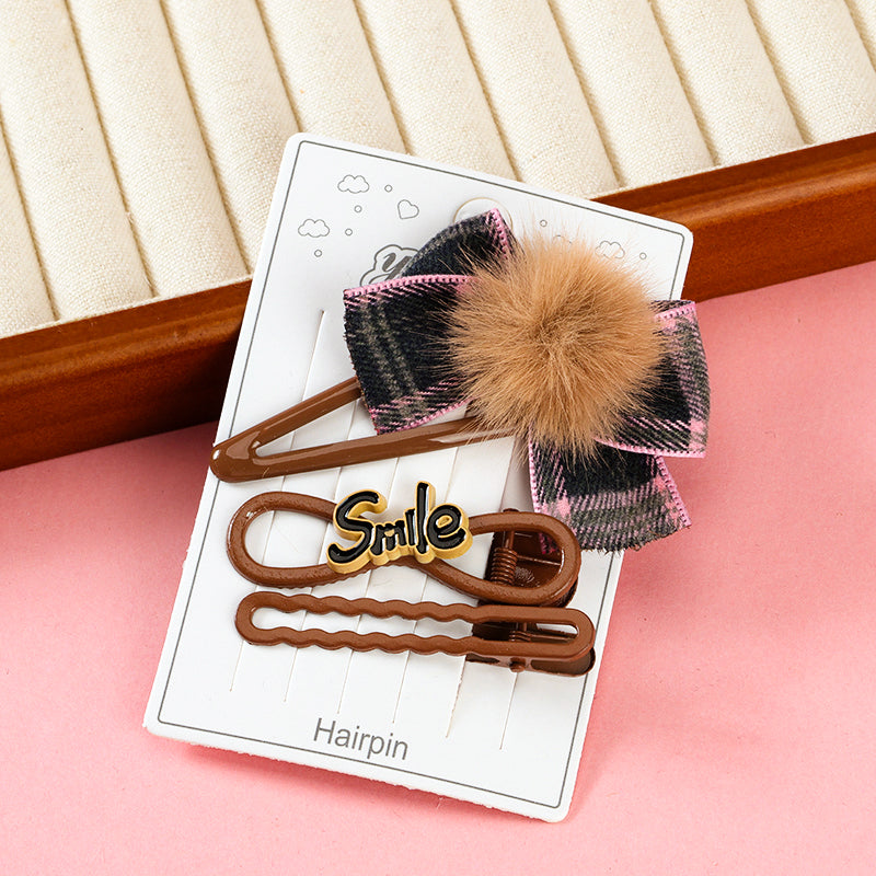 M42 Set of Bow - tie and Pom - pom Bobby Pins in a Box