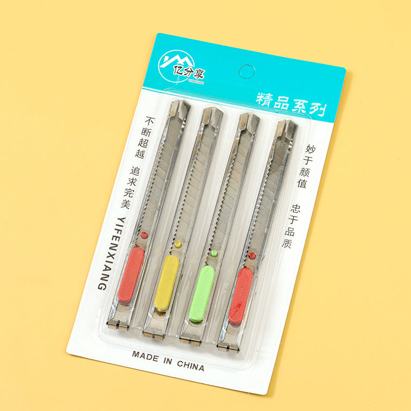 L-039 Four Utility Knives M.35