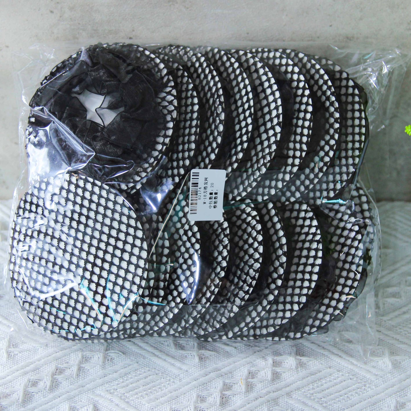 M42 W-18 Checkered Hair Net