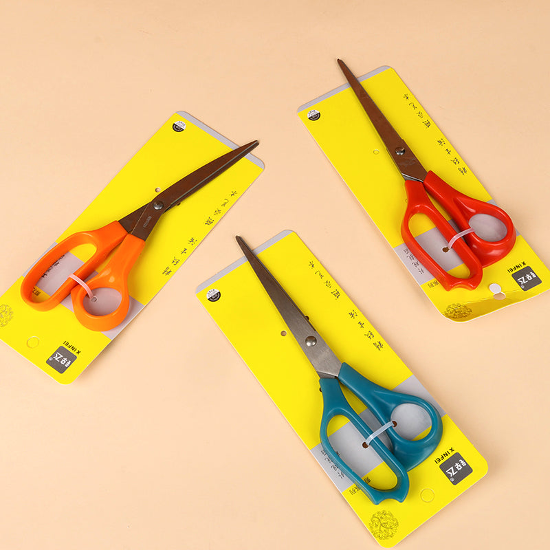 M.35 Hanging Card Scissors