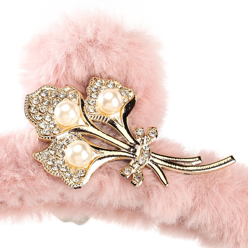 M42 4.33 Inch Rhinestone Pearl Leaf Furry Big Claw