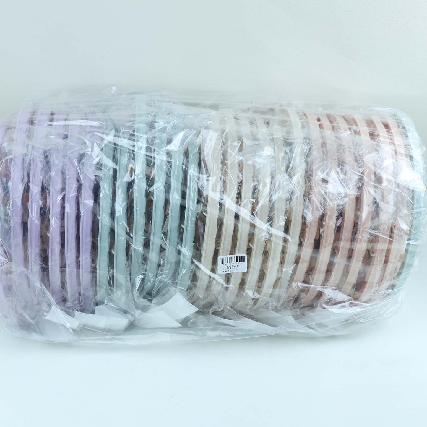 Bright Color Round Hanger M.15