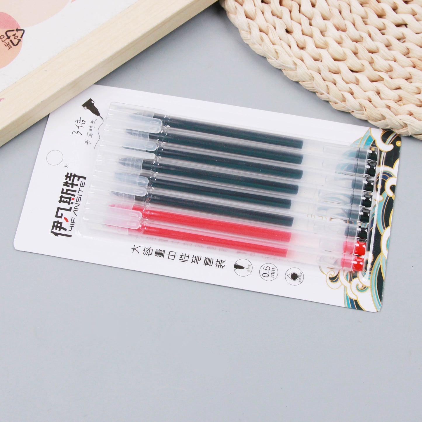 232 bolígrafos de gel de alta capacidad (2 rojos y 6 negros) M.82