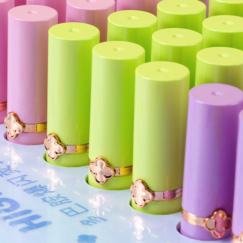 XX - 0690 Glitzy "National Beauty and Heavenly Fragrance" Display - stand Highlighters M.82