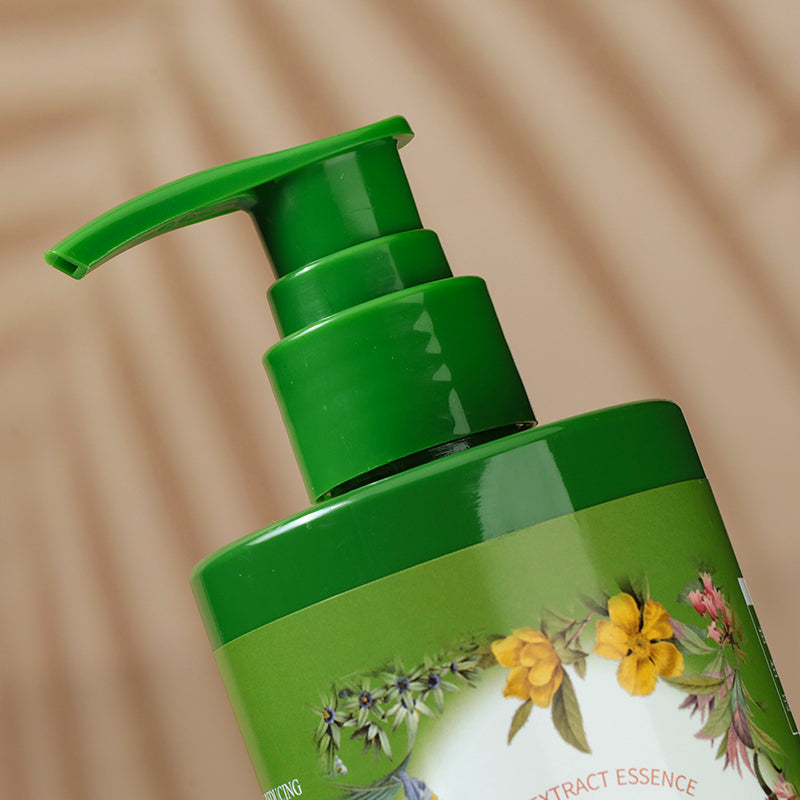 Dr. Xiangmei Oil-Control & Anti-Dandruff Shampoo (1) (300ml) M.56 JPDB