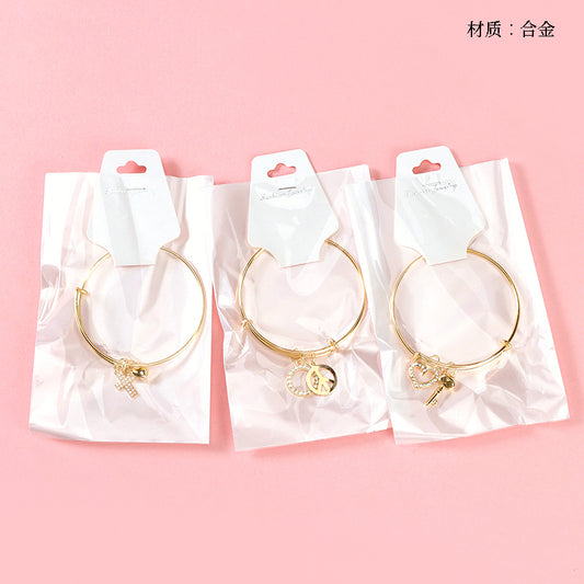 Gold Heart Key Pendant Bangle  M.43