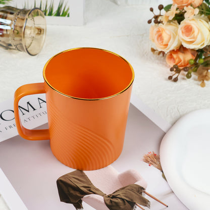 2743 Gilded Mouth Cup M.26