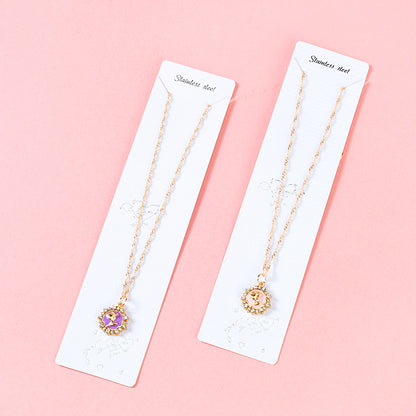 Collar de flores de oro con aceite de diamante redondo