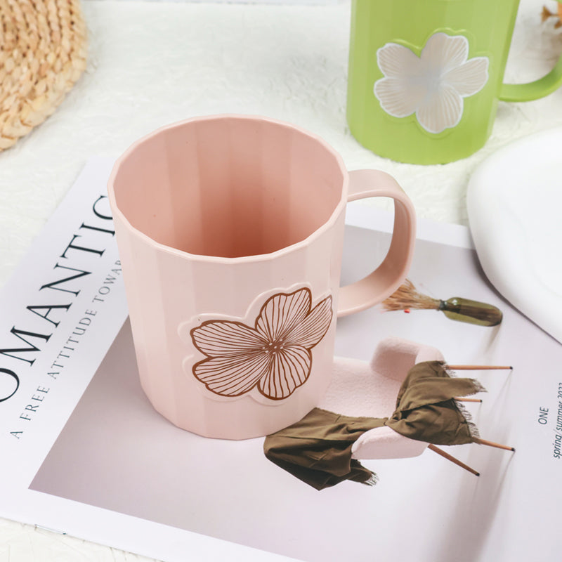2745 Cherry Blossom Mouth Cup M.26