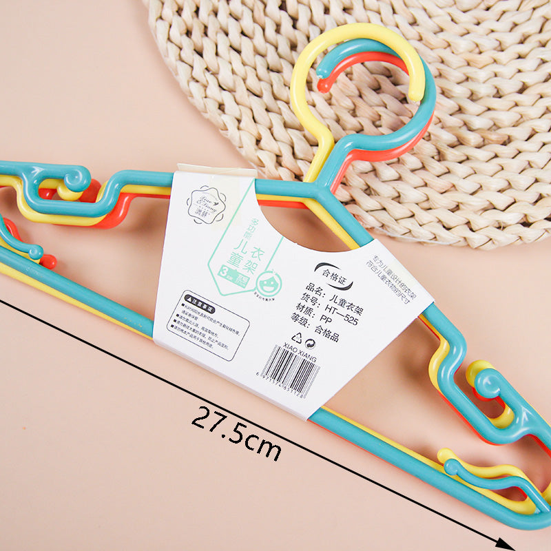 HT525 Children's Premium Hangers (3 per piece) M.15