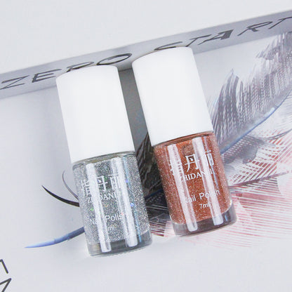 004 refers to Danli's gold nail polish M.51