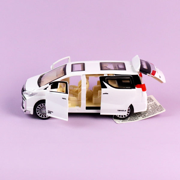 Modelo 711-125 Vehículo comercial de alta calidad (efectos de luz y sonido simulados) M.03 JPDB 