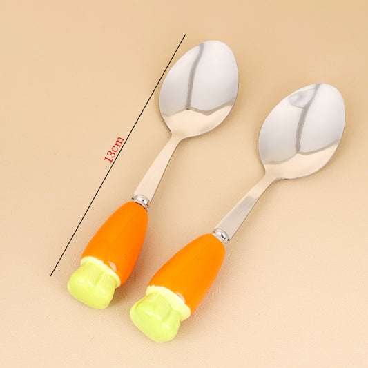 HSC-4 Small Radish Pattern Ceramic Handle No.3 Pointed Spoon M.66
