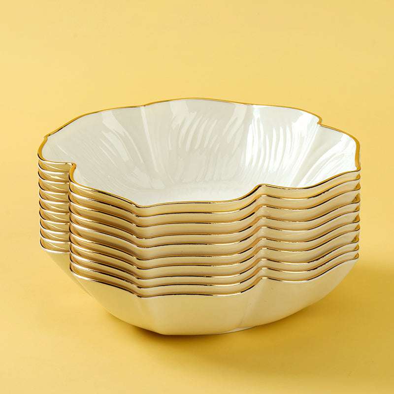 6626 Petal Four-Leaf Clover Fruit Plate M.20