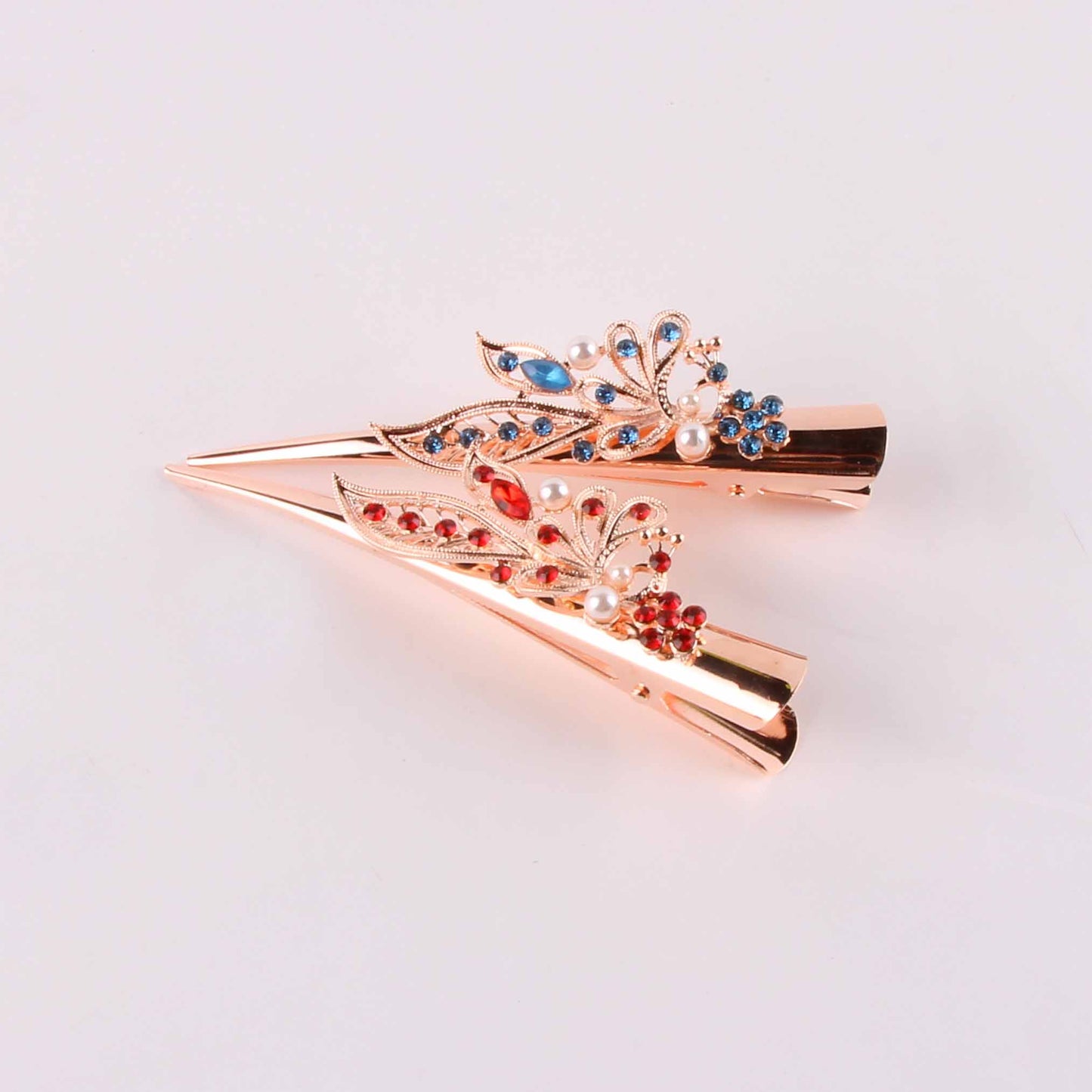 M42 Pearl and Rhinestone Claw Clip