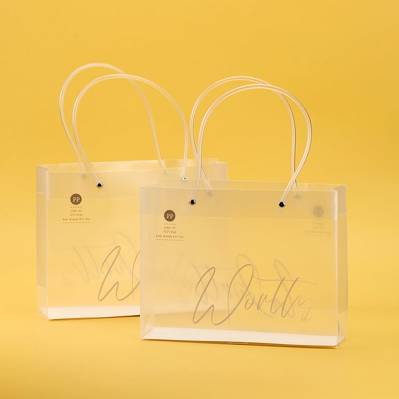 XX-7815 Rivet Medium Gift Bag (Horizontal) 25*18.5*7.5 M24 M.73