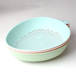 915 strawberry-shaped fruit basket M.20