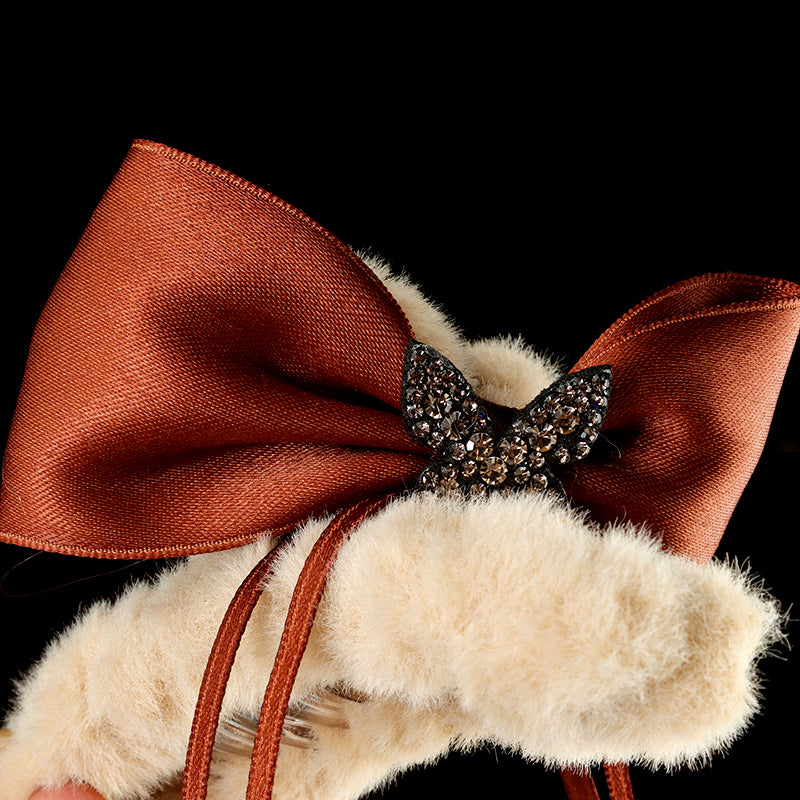 M42 4.33 Inch Large Hair Claw with Plush Pearl Ruffle Bowtie Design