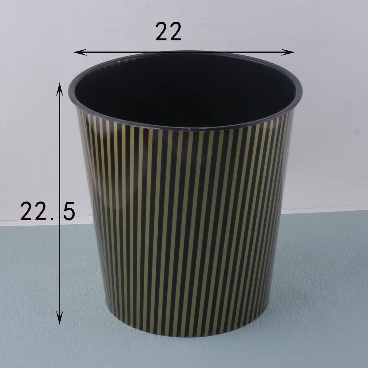025 black trash bin M.23