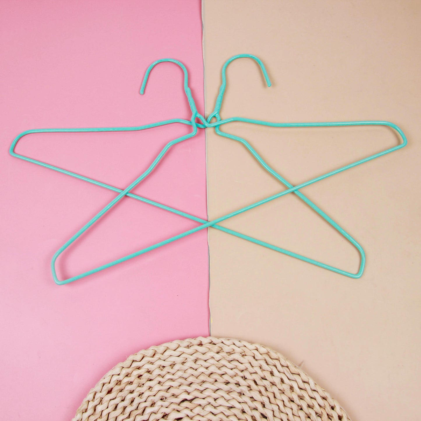 RAV4 821 Dipped Plastic Hanger 40cm M.15