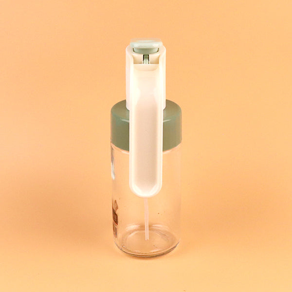 Model YN - 1563 Large-Size Pump-Action Oil Spray Bottle M.69 JPDB