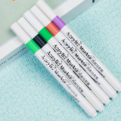 XX - 0682 Six Acrylic Markers M.82