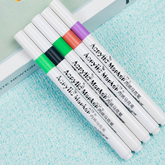 XX - 0682 Six Acrylic Markers M.82