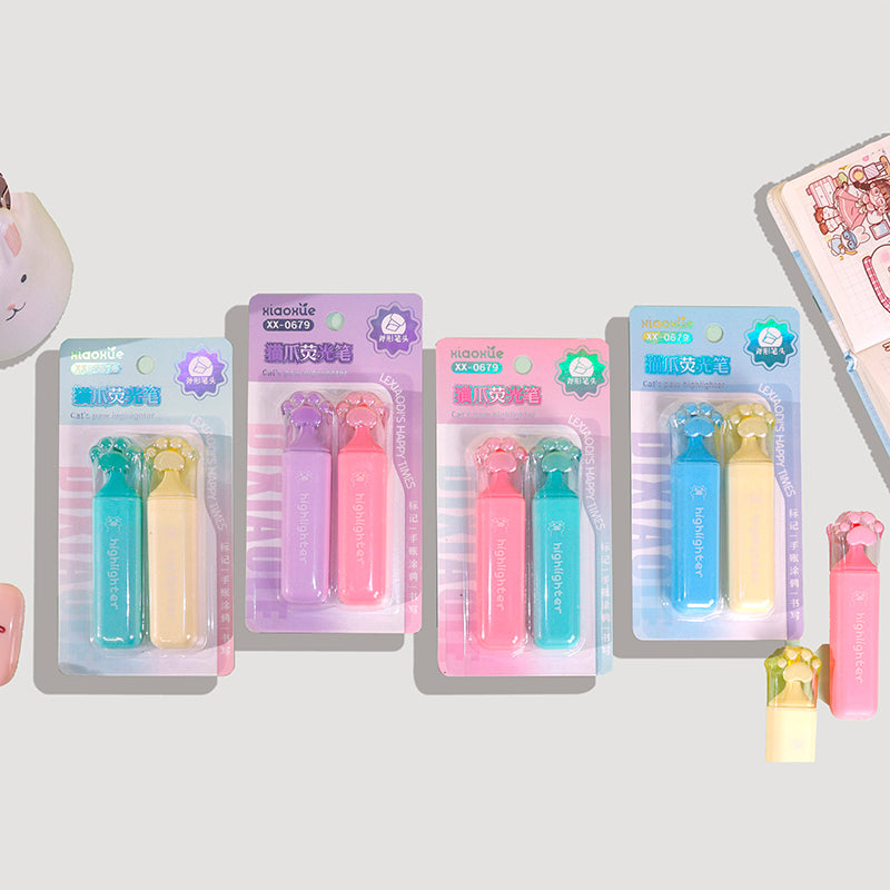 XX - 067* Two Highlighters (Styles Randomly Assigned) M.82