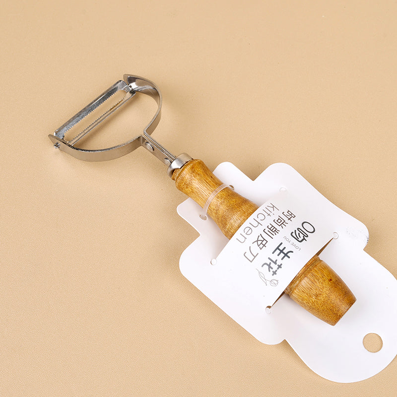 Kouwen 135 Wooden-Handle Peeler M.62