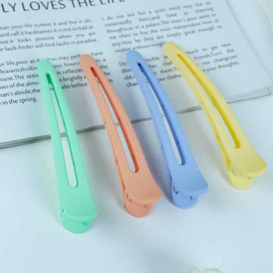 M42 Minimalist Spring-colored Hair Clips