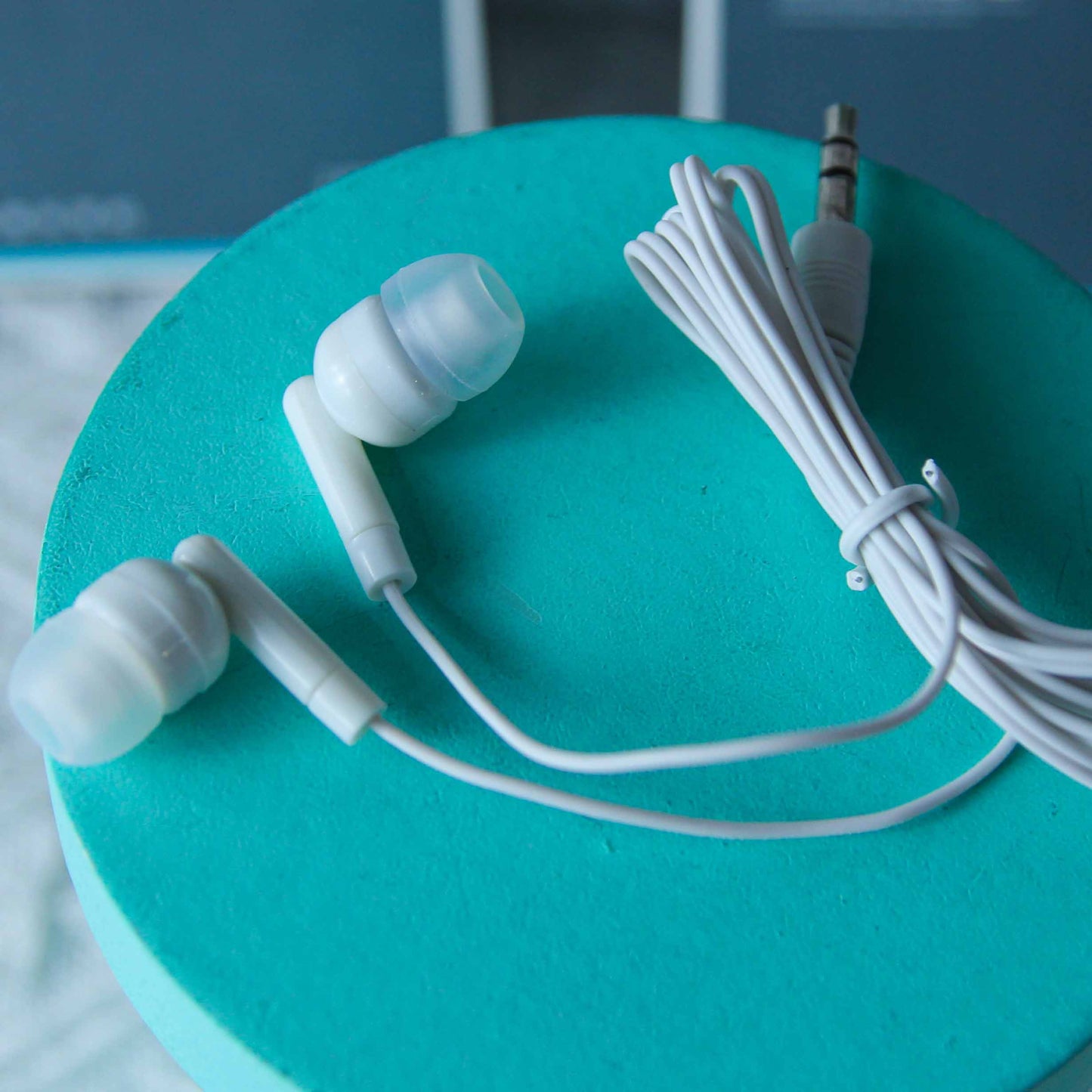 Z6S Classic Round-Port Earphone A.11