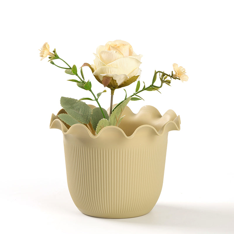3038 Lace Small Flower Pot  M.12
