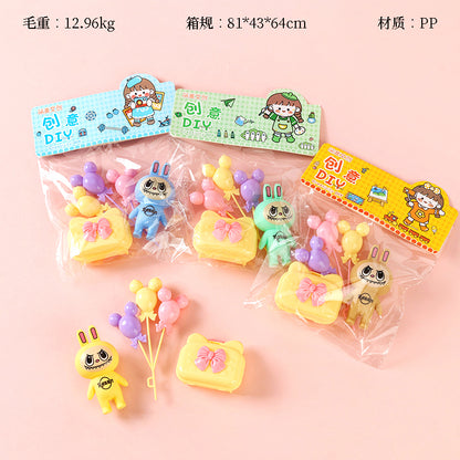 678-105S Doll Balloon Suitcase M.11