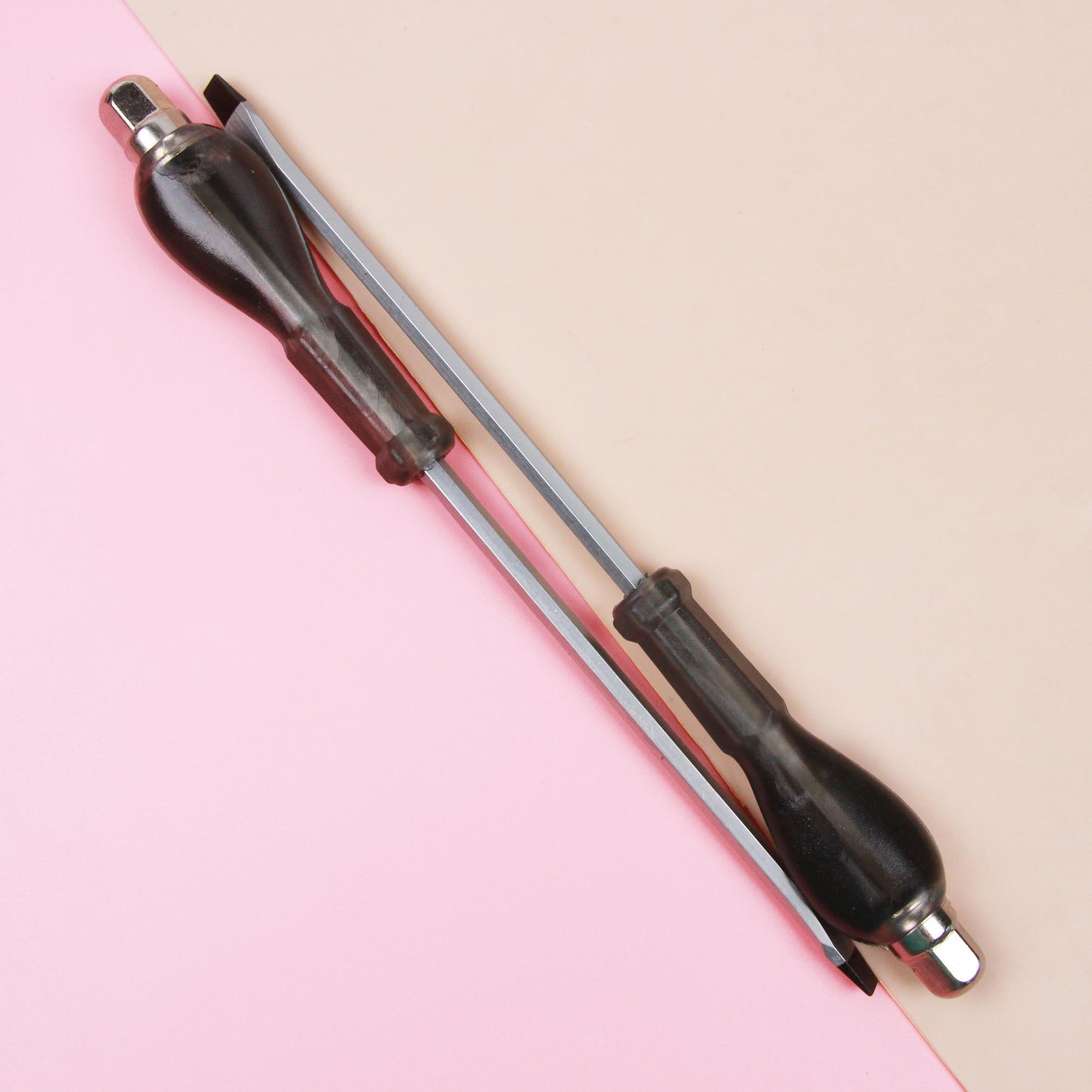 M.31-6 - Inch Slotted Screwdriver