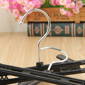 2 yuan for three A black pants clips M.15