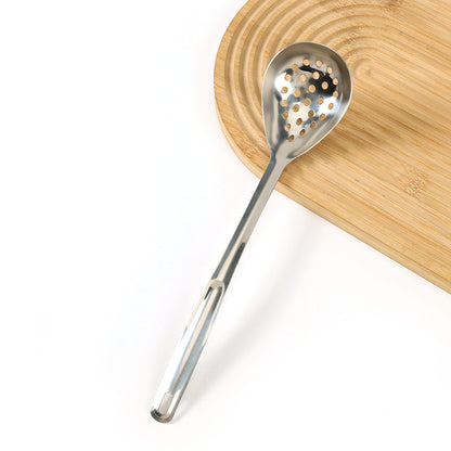 Peach-shaped 7-Centimeter Strainer M.61