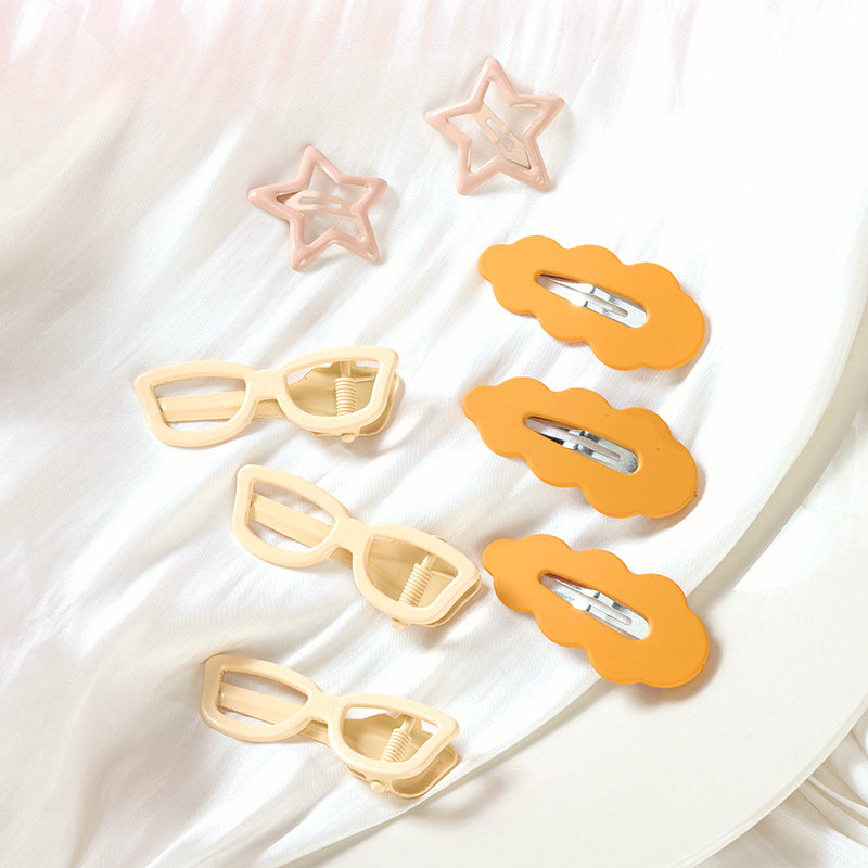 M42 Bagged Milk Tea - colored Duck - bill and Bobby Pin Combo