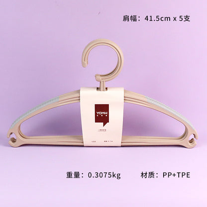 Model 6152 - 3 Plastic Clothes Hangers (5 - Piece Set) M.15 JPDB