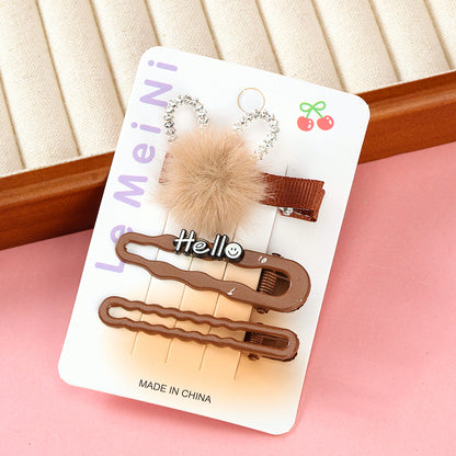 M42 Boxed Duck Clip Set with Three Pom-Pom Accessories