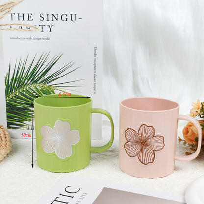 2745 Cherry Blossom Mouth Cup M.26