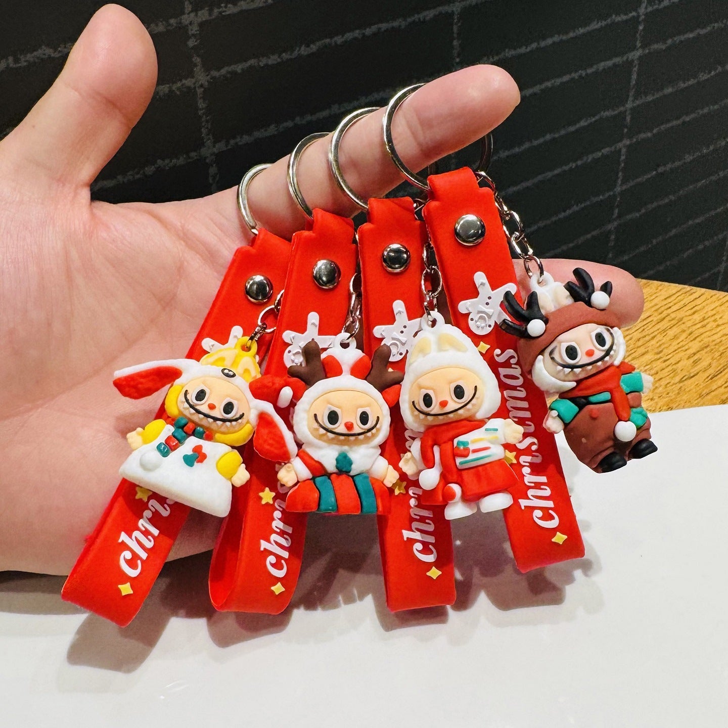 Wholesale of Christmas Keychains, 3D Little Sheep Doll Bag Charms Promotion Gifts for Christmas Eve Events M.72