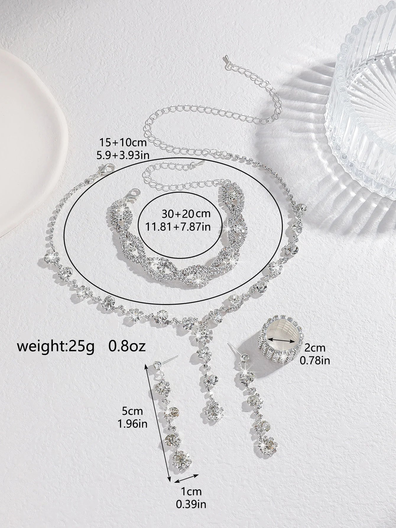 Conjunto de 4 piezas de collar, pendientes y pulsera con diseño de girasol y cadena de garra de cobre 