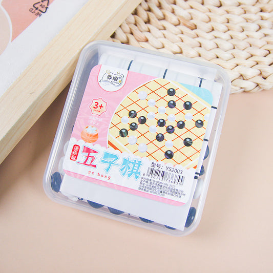 H668 - 1062 Portable Pocket Chess Set M.06