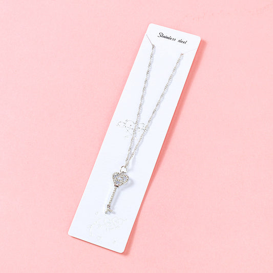 New Style Diamond-encrusted Key Necklace M.43