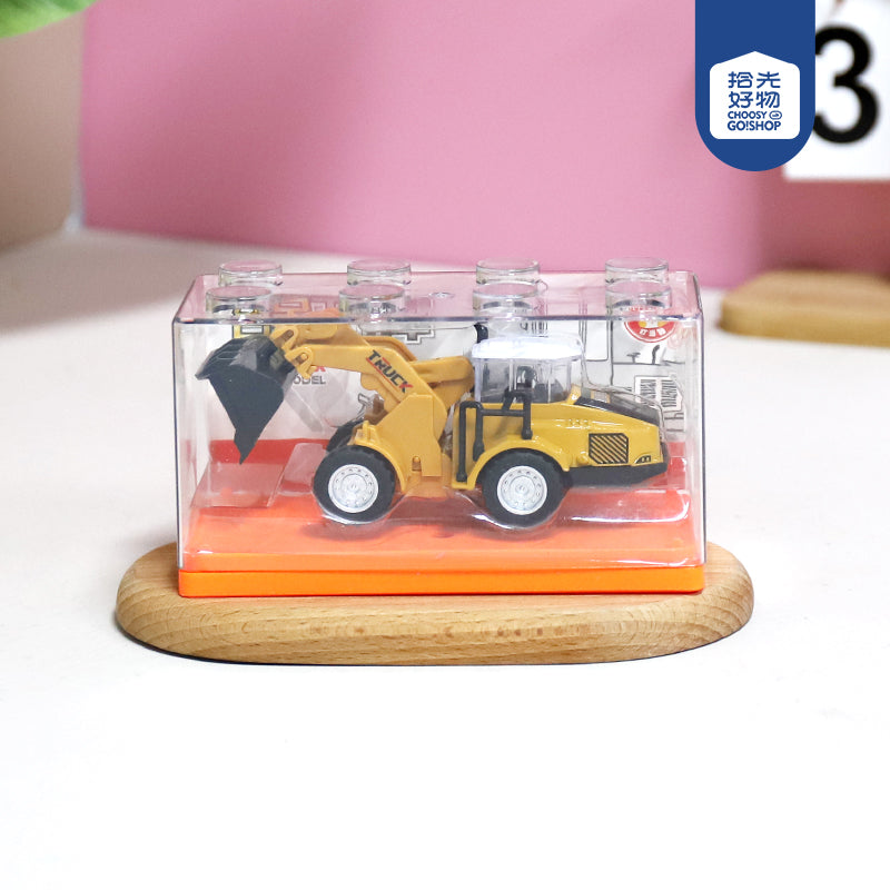 918 - 30 Alloy Engineering Vehicle M.03 JPDB